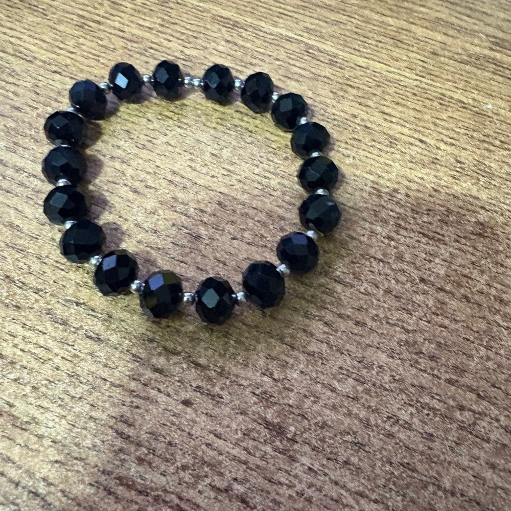 B62 Elegant Black Obsidian Glass Bracelet